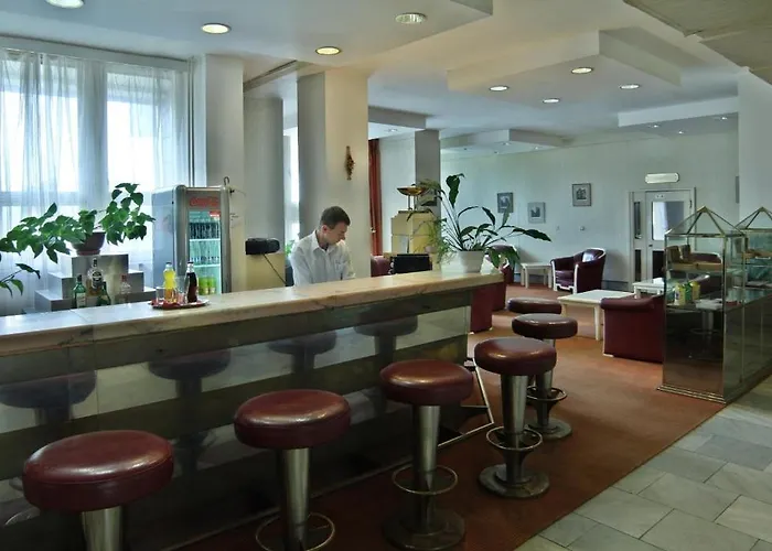Hotel Amber Bavor 3*